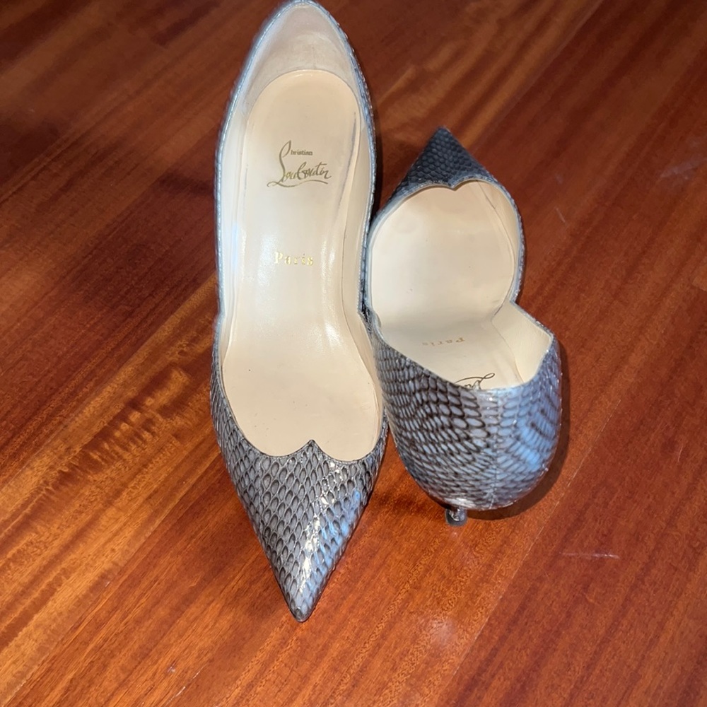 Christian louboutin heels